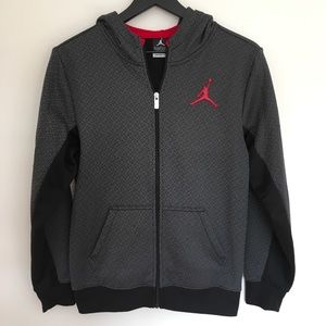 AirJordan Boys Therma-fit Hoodie Size 12-13